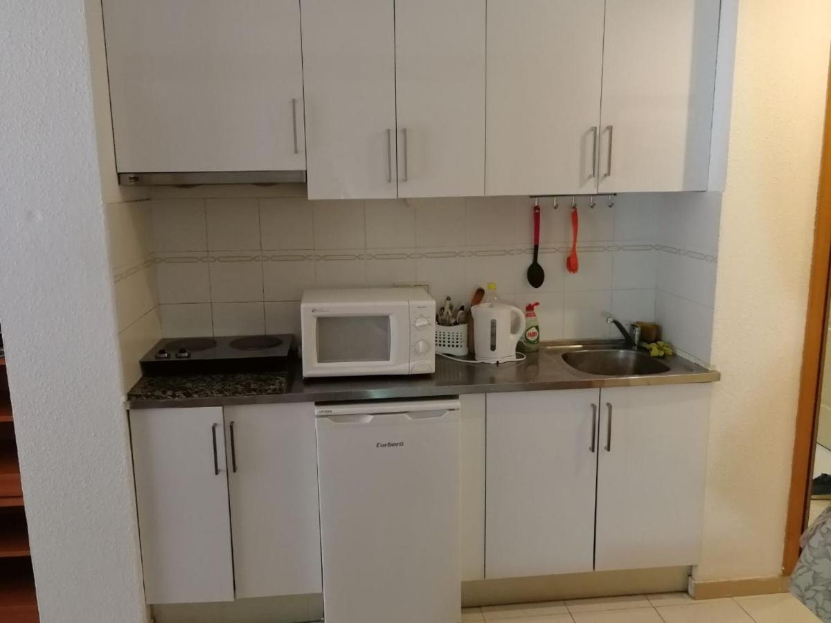 Studio In Aparthotel "Internacional" 살루 외부 사진